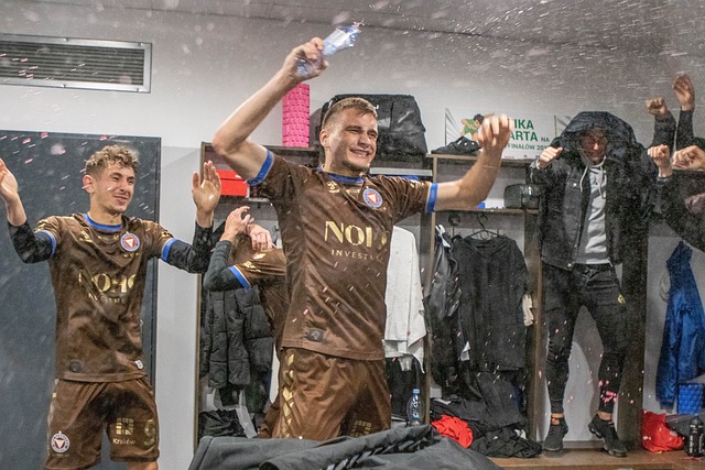 多次瓦解了 多次瓦解了